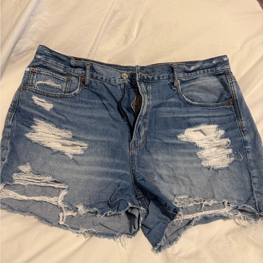 American eagle boyfriend shorts Distressed Blue Denim Shorts